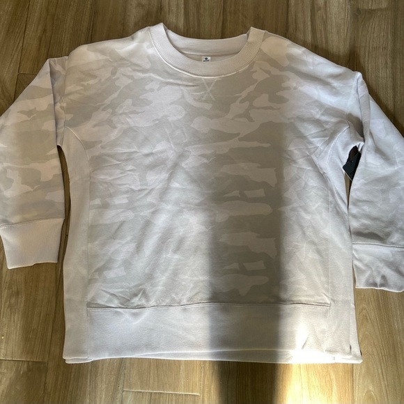 90 Degrees by reflex sweatshirt - Picture 3 of 12